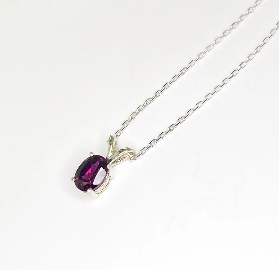 Sterling Silver 7 x 5 mm Oval Wine Pyrope Garnet Pendant with Chain Necklace - Image 3 of 3