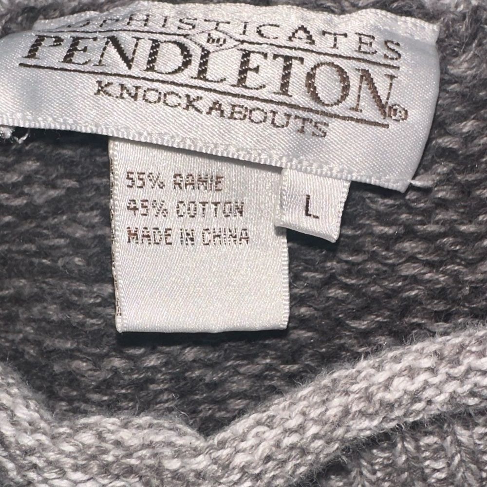 Pendleton Vintage Winter Sweater Large - image 8