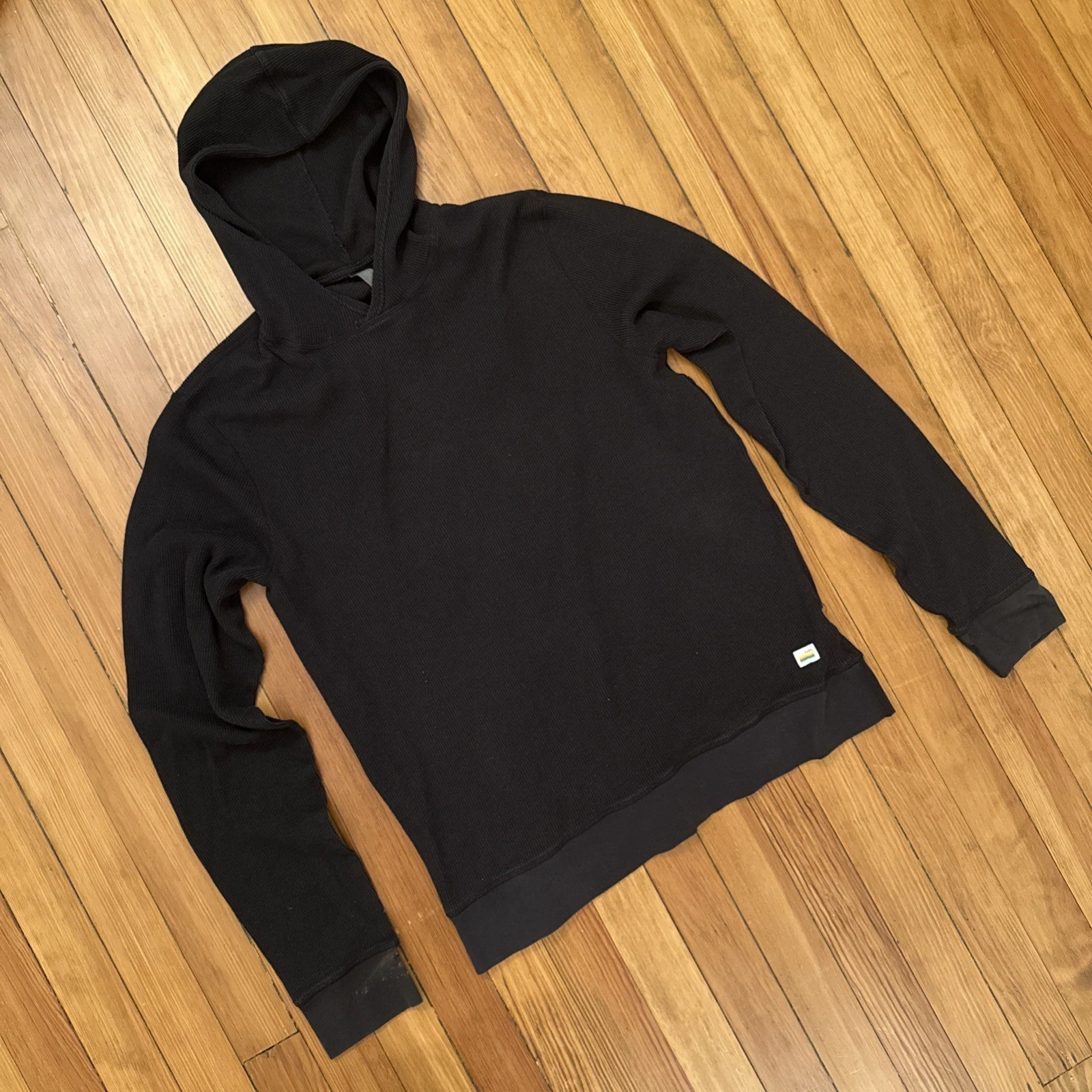 Vuori Thermal Hoodie Mens Large Black Slim Fit Athliesure Pockets Preowned
