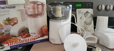 Sunbeam Oskar Food Processor 4817 Work Bowl Lid Chopper Chute Blade BOX Recipes