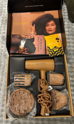 #ad Pattern Standard Hair Dryer Brown with Diffuser Concentrator Comb Brush $165.00