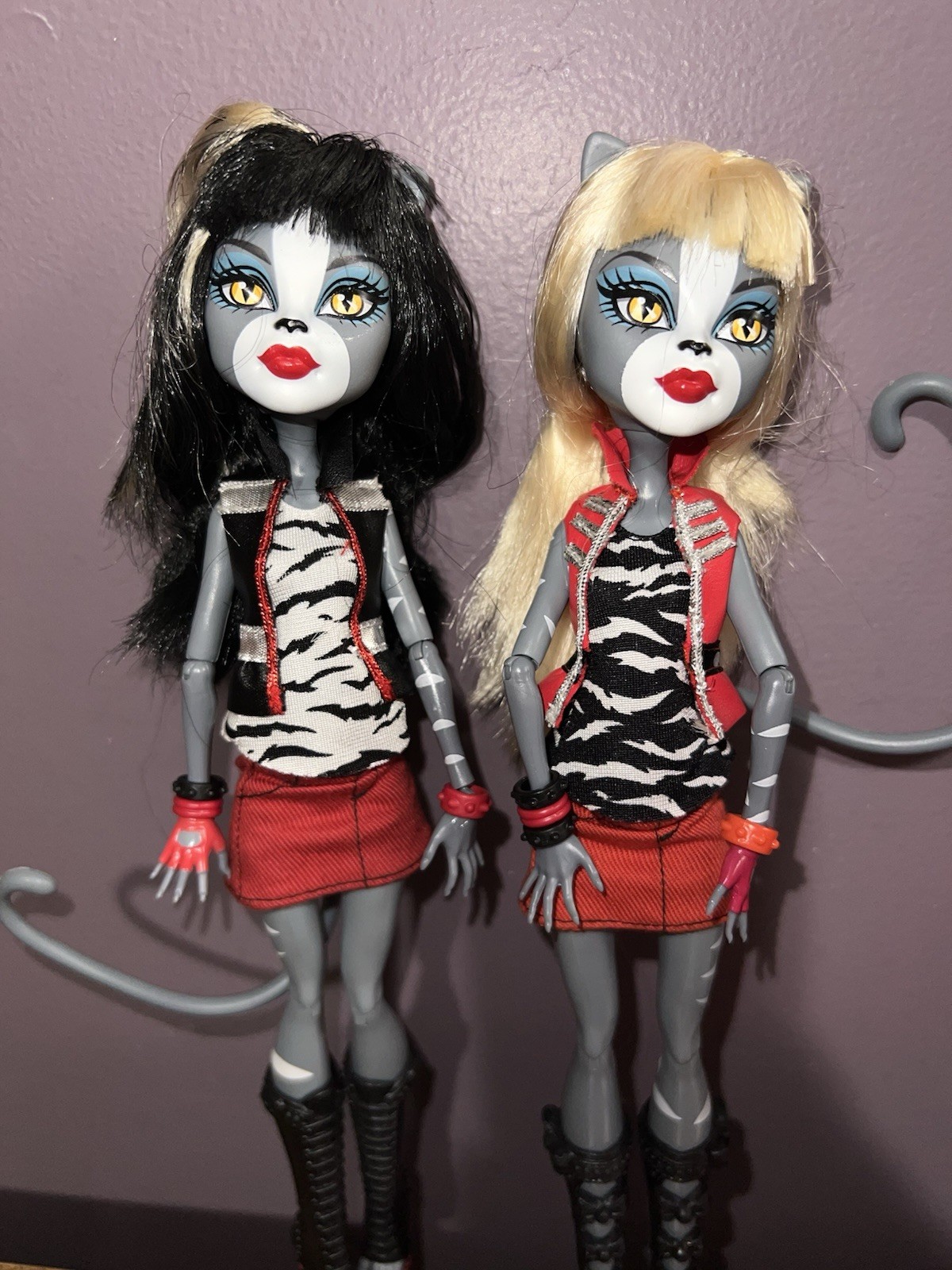 2011 Monster High Original Werecat Twins Meowlody and Purrsephone Doll ...