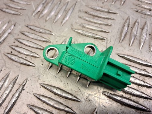 Audi S5 2009 Aufprallsensor für Airbag Auslösung 1K0909606C SKE50887 46705