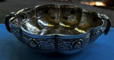 Sanborns Mexico Sterling Silver “Aztec Rose" Handled Round 6 Inch Bowl 280g