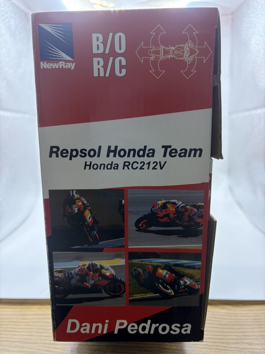 New Ray Repsol Honda Team Honda RC212V Dani Pedrosa 1:9 Scale