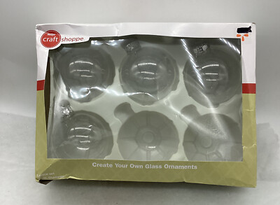 Craft Shoppe 3 1/4  CREATE YOUR OWN Craft Glass Ornaments Lot Of 4