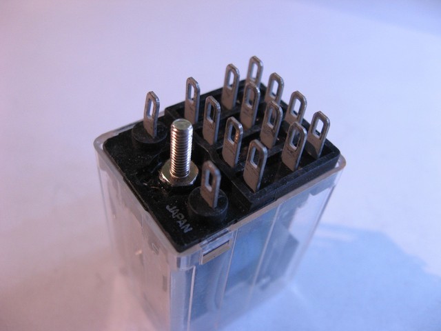 Реле d012 s01