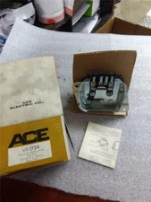 VR-1724 ACE FORD VOLTAGE REGULATOR VINTAGE AUTO PART 1960'S ON USED AND NEW70