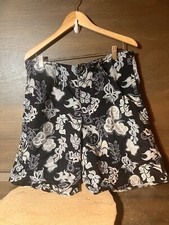 TYR Sport Mens Large BLACK BLUE DRAWSTRING Pockets Swim Shorts NYLON Trunks Sz L