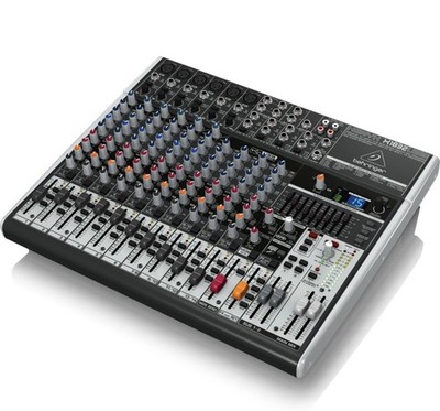 Analogmixer Behringer XENYX X1832USB 18-Kanal USB Audio Mixer mit Effekten