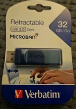 Verbatim Retractable 32GB/Go USB 2.0 Drive Microban Connector Blue Data Storage