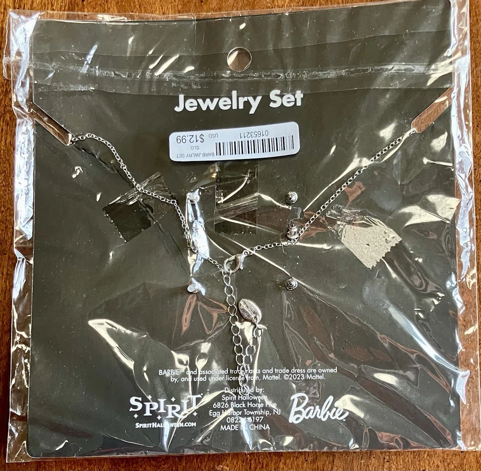 Juegos de collar y 3 pendientes Barbie Mattel Spirit sin abrir nunca usados nuevos con etiquetas Foto 2 de 4