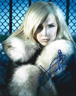 ORIGINAL AUTOGRAMM VON JUNO TEMPLE ( SCHAUSPIELERIN / PHOTO 20 x 25 cm !!!! )