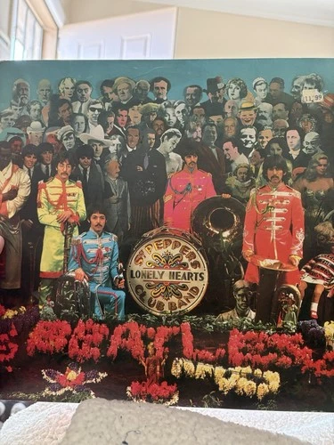 beatles 1967 Alternate Sgt Pepper Cover With Different Track List Vg++