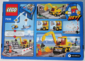 Lego CITY 7936 ~ LEVEL CROSSING ~ Retired NISB train track LIMITED EDITION  New