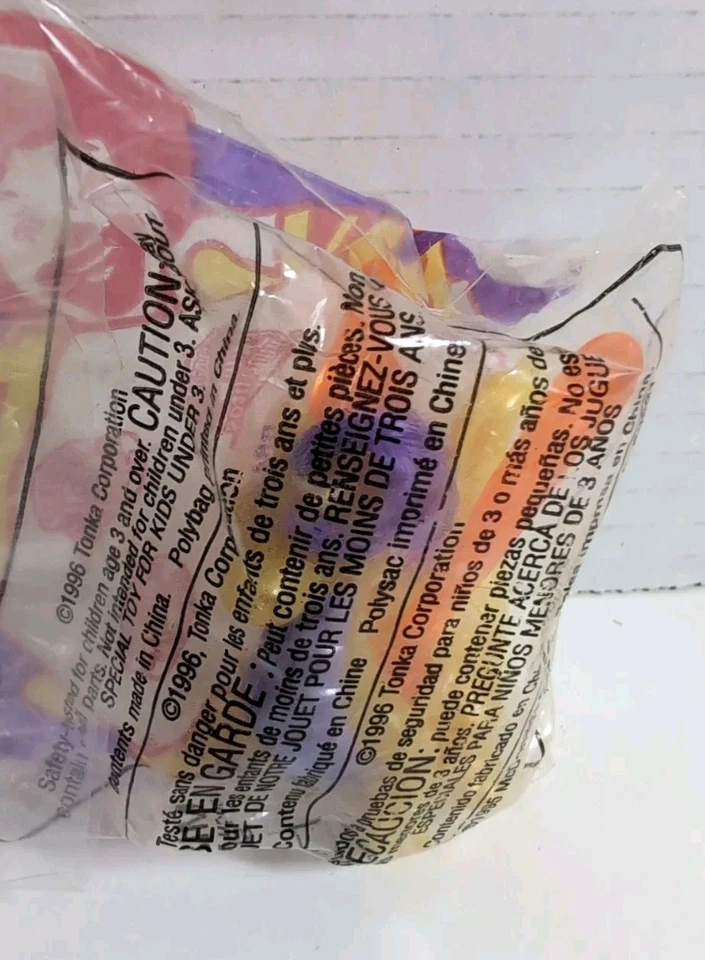 McDonald’s Happy Meal Toy Littlest Pet Shop #3 Dragon Toy New 1995 Vintage - Image 3 of 3