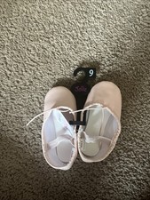 Justice Dance Ballet Shoes Girls Size 9 Light Pink Comfort Elastic Strap Slip-On