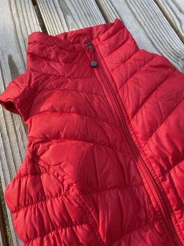 Athleta Down Vest XXS Red Ultra Cloud Sleeveless 90% Goose Down Staple Jacket - Picture 3 of 8