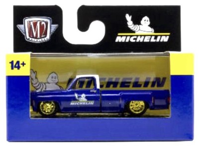 1973 シボレーシャイアン・スーパー30 ディア・デ・ムエルトス チェイスカー M2 MACHINES CHASE 1973 CHEVY CHEYENNE SUPER 30 DUALLY SQUAREBODY