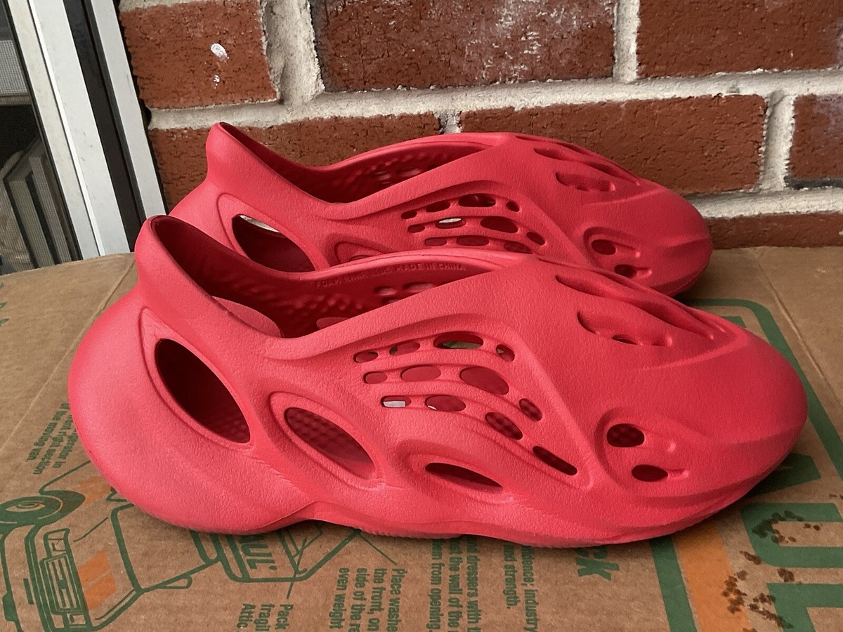 Size 11. adidas Yeezy Foam Runner Vermillion | eBay display picture 1