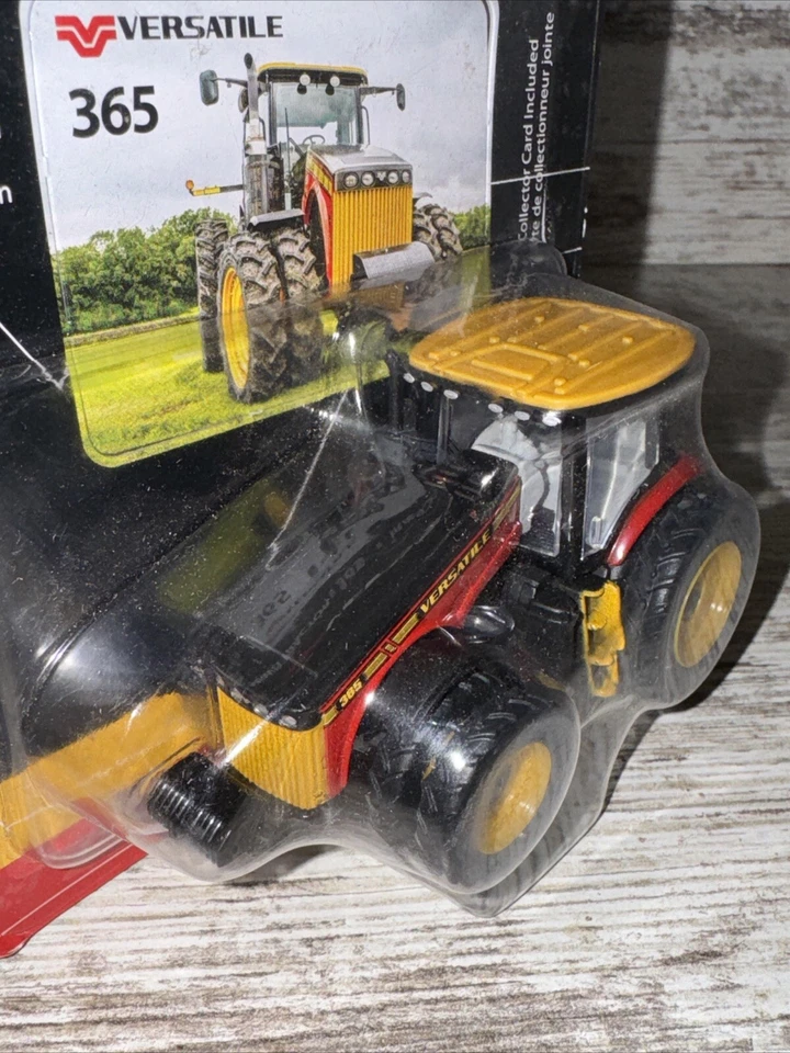 1/64th Scale Versatile 365 Tractor Duals Front & Rear  Die-Cast Ertl - Image 3 of 4