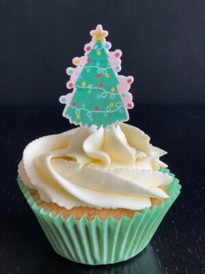 12 x VORGESCHNITTENE festliche Weihnachtsbäume Premium Oblate Karte essbar Cup Cake Topper 