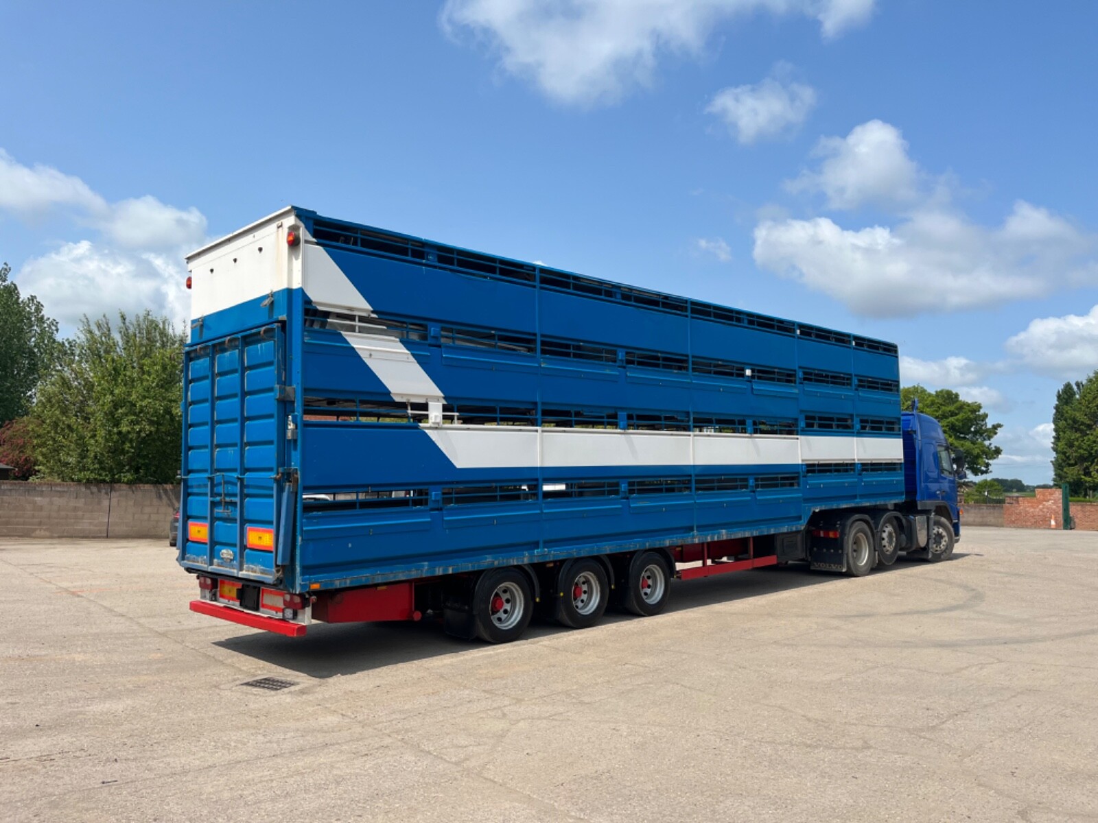 Parkhouse Houghton 2 deck cattle trailer / 4 deck sheep trailer eBay