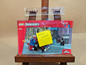 LEGO Juniors 10665 Spider-Man Car Pursuit Mostly Complete