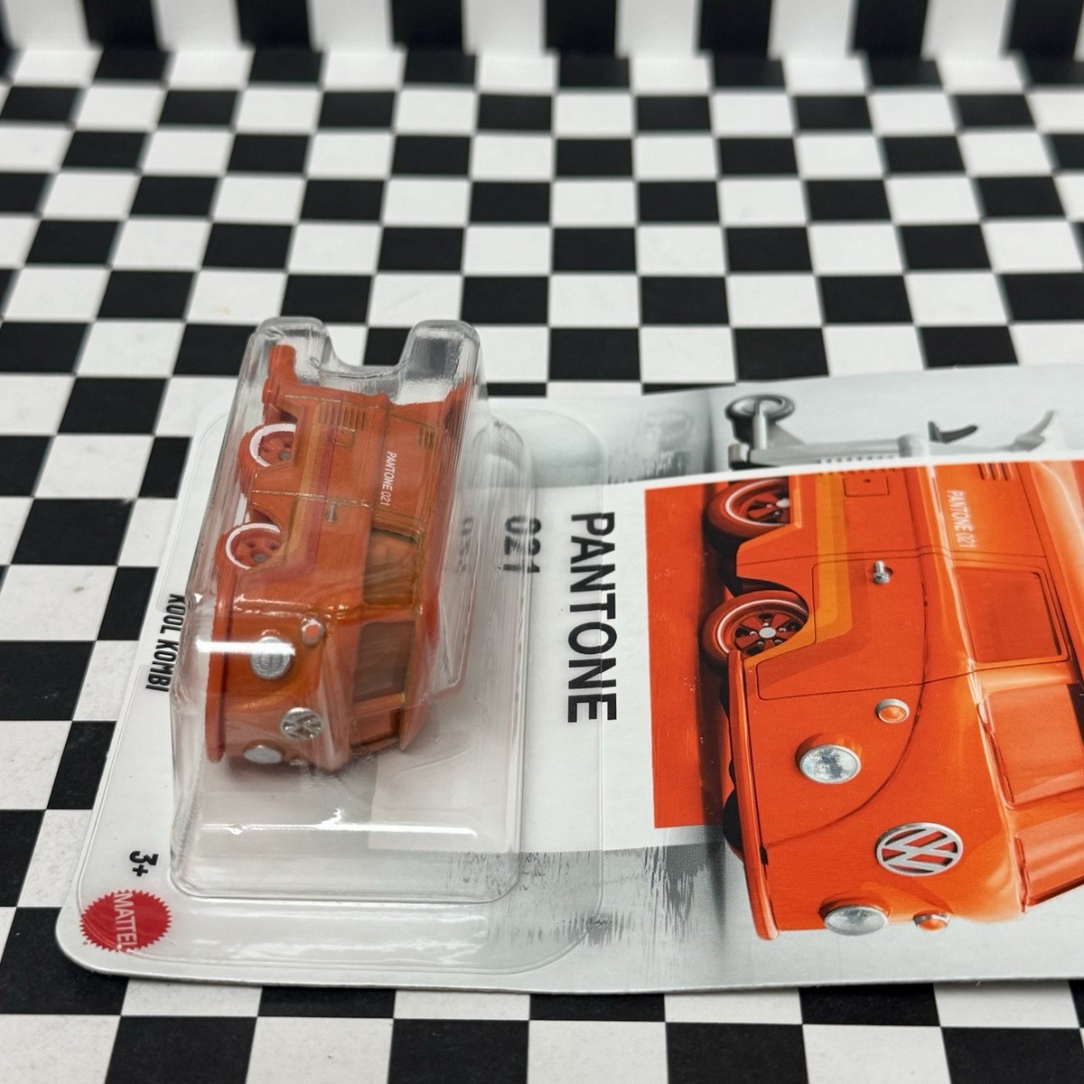 🔥 NEW 2026 KOOL KOMBI PANTONE 021 HOT WHEELS SILVER SERIES