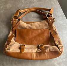 Clarks Temple Beam shoulder bag with a two-tone design