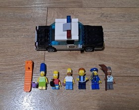 LEGO 71016 The Simpsons Kwik-E-Mart 100% complete set