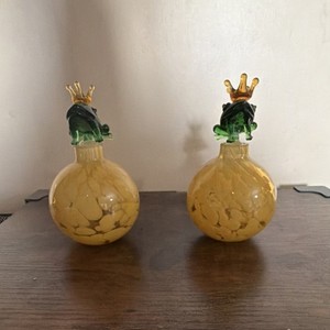 Cesarsworld Glass Frog Prince Collectible Figurines Set Handmade Decorative 5"