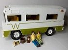 Vintage 1970s Tonka Indian Winnebago ~23" RV Motorhome Camper w Figures/Dog