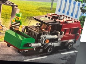 LEGO City 60136 Police Station