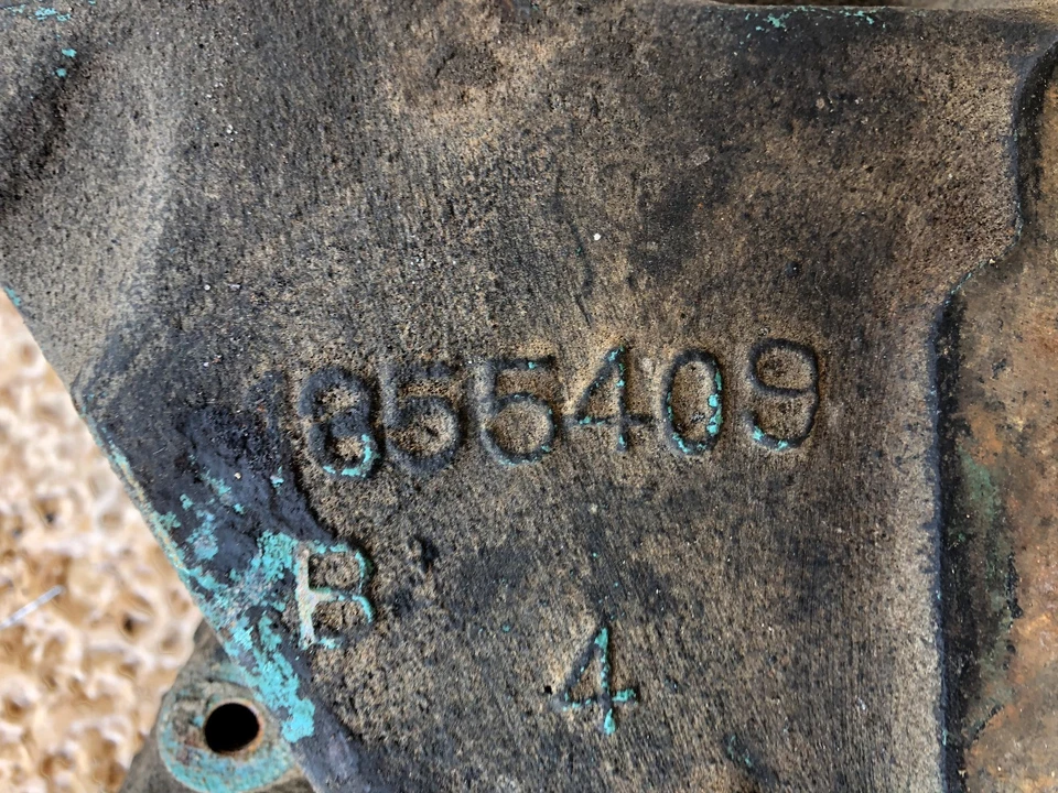 Buick Special 264 1955 colector de admisión de cabezal de clavo 6-5  Foto 2 de 4