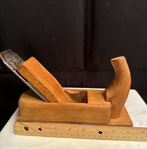G. Baldauf 8 inch Antique German Wood Horn Planer With 2 Inch Blade - Picture 6 of 8