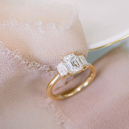 4.00 Ct Lab Grown CVD Diamond Three-Stone Ring 14K Solid Yellow Gold - Picture 6 of 8