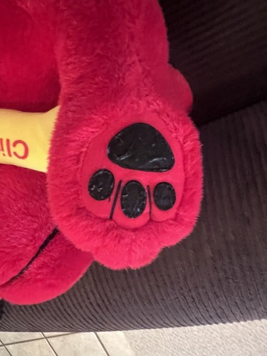 2000 Clifford the Big Red Dog Plush Jumbo Animal 26” Barks Excellent Condition - Picture 10 of 16