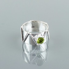 Green Peridot Gemstone 925 Sterling Silver Ring Handmade Jewelry Ring For Gift