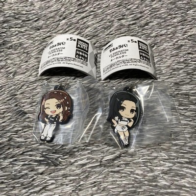 Le Sserafim Yunjin Eunchae Defy Love Keychain Set Takara Tomy Arts