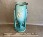 Roseville Pottery 1937 Ixia Buttress Handle Vase 861-10" in Green