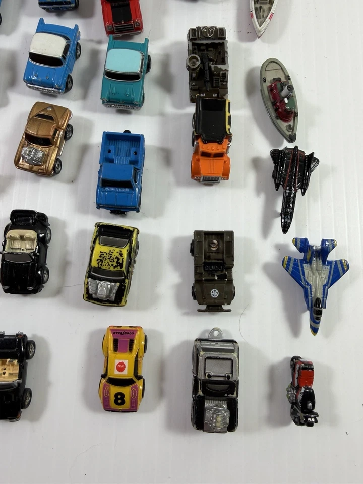 Lot Of 57 Pieces Vintage Micro Machines Galoob Cars Trucks Boats Road Champs - Image 3 of 4