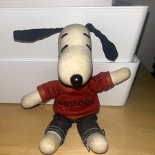 Vintage 1968 7.5” Snoopy Plush Soft Toy original clothing UFC Determined Prod