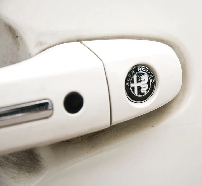 2件装汽车门锁眼保护黑色贴纸适用于阿尔法罗密欧Giulia Stelvio — 第 3/4 张图片