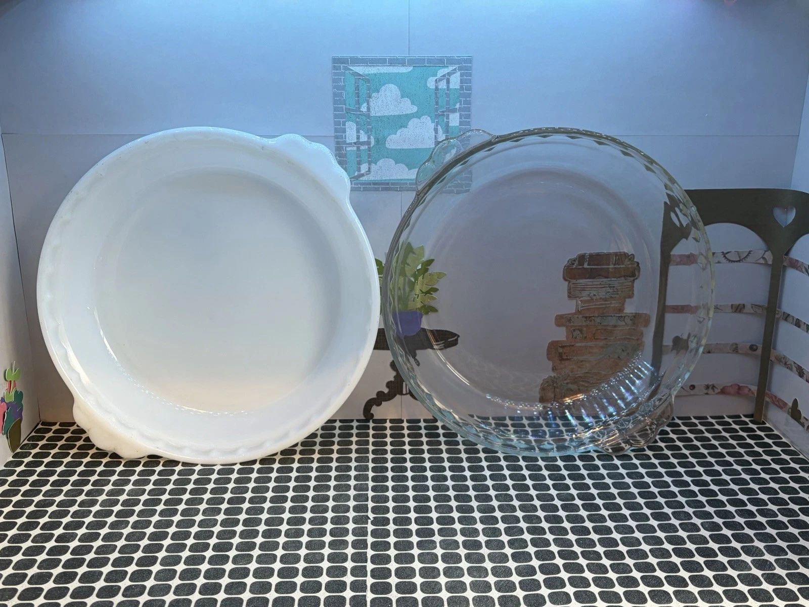Set of 2 Vintage Pyrex #228 Clear and White Glass Scalloped Pie Plates