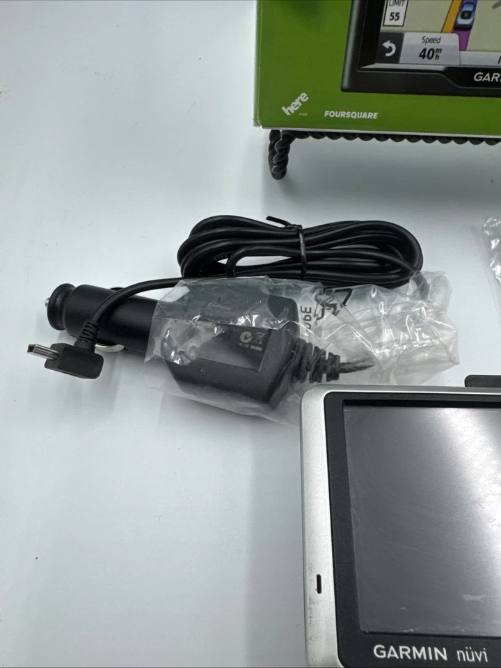 Garmin Nuvi 57LM Black Touchscreen 5-Inch GPS Navigator Bundle No Mount - Image 4 of 4