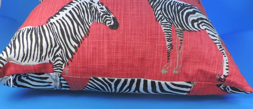 THE PILLOW COLLECTION ARLINGTON THROW PILLOW (ZEBRA) NWOT 18" - Picture 5 of 5