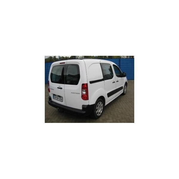 Attache remorque Berlingo 2008 court Westfalia pour tracter caravane et remorque
