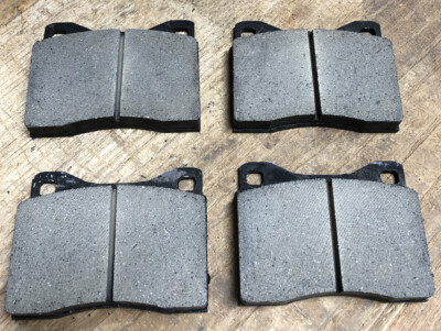 New Rosco Disc Brake Pads Set of 4 Part #DR-152.