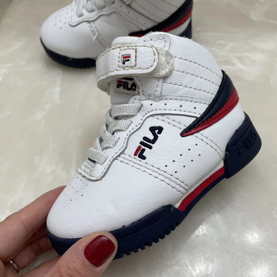 Fila Toddlers Boys Size 5 Mid Retro Basketball Shoes Sneakers White Navy Red - Image 4 of 4